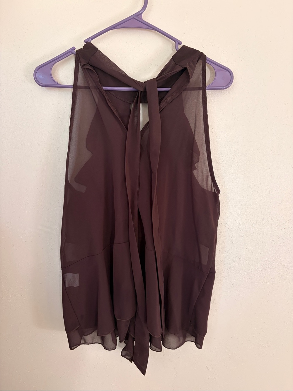 Sleeveless Chiffon Tie-Neck Top